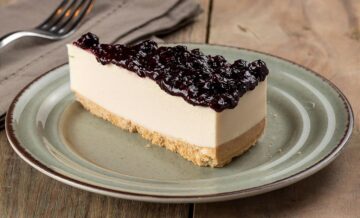 Cheesecake com calda de frutas vermelhas 150g